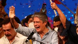 Multas por no votar en las elecciones de ecuador. Quien Es Guillermo Lasso El Banquero Que A La Tercera Vencio A La Izquierda Correista Y Sera El Nuevo Presidente De Ecuador Bbc News Mundo