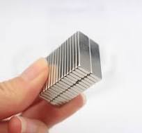 Small Strong Neodymium Magnets Bar Rectangular Rare Earth Magnets Heavy  Duty Extra Strong Square Magnets for Tool Storage