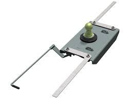 Our most popular gooseneck hitch. B W Bw 1384 B W Turnover Ball Gooseneck Hitch
