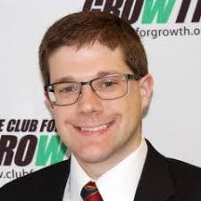 Chris Vari's Instagram, Twitter & Facebook