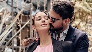 Get in touch with rosa perrotta(@rosaperrotta700) — 1671 answers, 3858 likes. Rosa Perrotta And Pietro Tartaglione Couple At The End Of The Line The Clues Ruetir