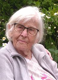 Obituary of Erna Cassidy (Née Eichholz)