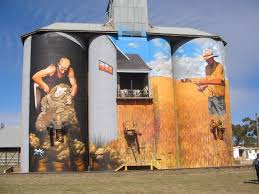I M Not Sure If This Has Been Shown Before It Is Silos At Weethalle Nsw Depicting Farming Of The Area Building Art Street Art Barn Art