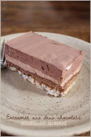 Entremet Aux Deux Chocolats Et Croustillant Au Praline Chocolat Recette Dessert Dessert Chocolat