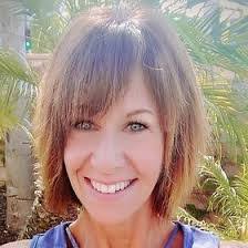 Leslie Wininger's Instagram, Twitter & Facebook