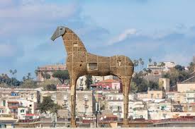 Napoli celebrates with teammate dries mertens after scoring their team's sixth. Solidaritat Und Nachhaltigkeit Das Madre Ein Museum Fur Das 21 Jahrhundert