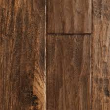 In Demand Most Popular Hardwood Flooring Color And Styles Easiklip Floors In 2020 Flooring Handscraped Hardwood Floors Solid Hardwood Floors