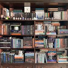 Welcome to the world of book nooks where creativity runs wild! 17 Stylish Ways To Display Bookshelves With A Lot Of Books Posh Pennies