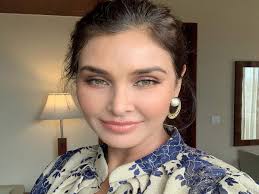 Lisa Ray shares her unfiltered photo