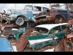 Why Professional S Help Is Required For Removing Damaged Vehicles Junk Cars Removal Vintage Muscle Cars Cool Old Cars Old Classic Cars