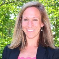 Laura Taft's Instagram, Twitter & Facebook