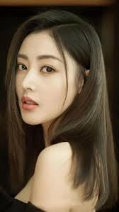 Like a flower like a jade, Zhang Tianai, who is all over the country