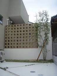 Modeldesain pagar rumah minimalis metal besi mewah klasik modern nyaman elegan terbaru. 15 Inspirasi Desain Pagar Roster Yang Memberikan Tampilan Menarik