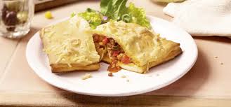 Pizza Calzone Rezept In 2020 Lecker Rezepte Maggi Rezepte