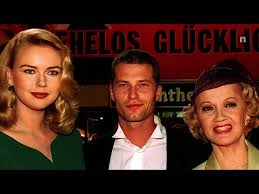 Maybe you would like to learn more about one of these? Til Schweiger Privat Neues Lebens Kapitel Tatort Star Im Babygluck News De