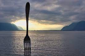 Switzerland city tour ( virtual ) the fork, vevey |geneva | montreux#switzerland #the fork, #vivey | #geneva | #montreux disclaimer:i do not claim any righ. Gabel Skulptur Vevey The Kostenloses Foto Auf Pixabay