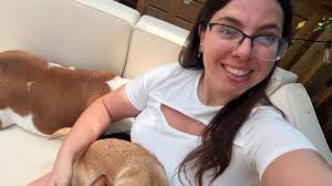 Cassandra Lemon (@cassandralemon) • Instagram photos and videos