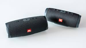 The jbl charge 4 only offers minor updates to the previous generation but it remains an excellent value in wireless speakers. Jbl Charge 4 Vs Jbl Charge 3 Sound Comparison Youtube