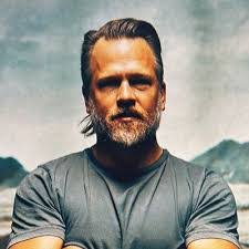 Eric Krauss's Instagram, Twitter & Facebook