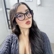 Stream Sabrina Chávez music