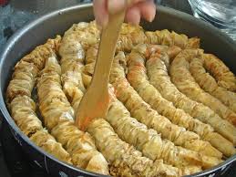 Yiyenler Hazir Zannedecek Hazir Yufkadan Burma Baklava 2020 Yemek Gida Yemek Tarifleri