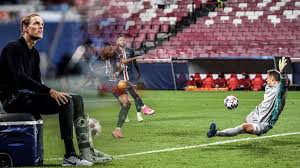 Exclusive clip of peter schmeichel and oliver kahn. Psg Trainer Thomas Tuchel Uber Bayern Torhuter Manuel Neuer Das War Wettbewerbsverzerrung Sportbuzzer De