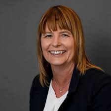 It's an end of an era today as it was my last day at Bunzl Greenham. While  I'm excited about the upcoming journey ahead of me, leaving Greenham is  definitely bittersweet. I