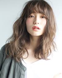 飾らないから美しい自然派女子はくせっ毛パーマがお約束 Arine