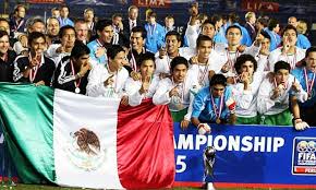 Luego de conseguir su clasificación al mundial sub 17, la selección de méxico enfrento a la selección de honduras para definir al campeón del torneo los goles de méxico fueron obra de kevin magaña, al minuto 7, claudio zamudio al minuto 14 y finalmente de ulises torres al minuto 50, culminando de. Primer Trailer De La Pelicula Campeones Homenaje A La Sub 17 De 2005