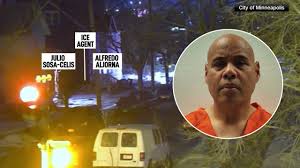 NATIONAL: ICE officer wanted in shooting of man during Minneapolis  crackdown is arrested in Texas ibit.ly/o41z3