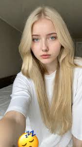 d_asha_.2005 hello you looks very beautiful and nice