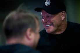 New beginning for Gerard Gallant and Shanghai Dragons.