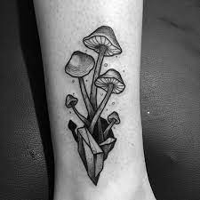 Explore creative & latest mushroom tattoo ideas from mushroom tattoo images gallery on tattoostime.com. Top 61 Mushroom Tattoo Ideas 2021 Inspiration Guide Mushroom Tattoos Trendy Tattoos Hip Tattoo