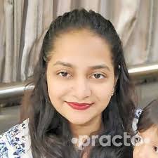 Juhee Patel's Instagram, Twitter & Facebook