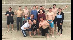 Ohio High School Students Get Pepper Sprayed For Class 10tv Com