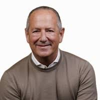 200+ Profile mit dem Suchbegriff „Lips“