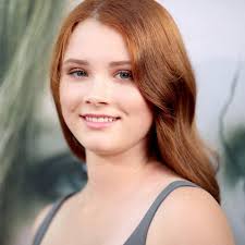 Stella Walker's Instagram, Twitter & Facebook