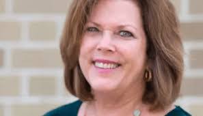 Eileen Gavin's Instagram, Twitter & Facebook