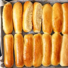Einfache Hot Dog Brotchen Taste Of Travel Rezept Hot Dog Brotchen Brotchen Vollkornbrot Backen