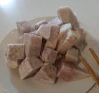Taro root for Cantonese dishes: small vs big