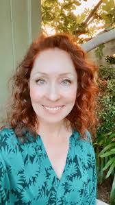 Jennifer Asaro's Instagram, Twitter & Facebook