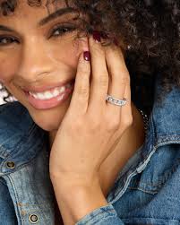 Unique Rings Design for Women: Silver, Gold, White Diamond