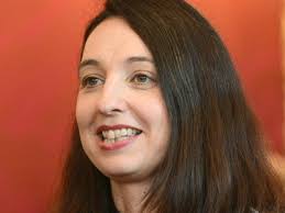 Frauenministerin Stilling will mehr Geld für Gewaltschutz