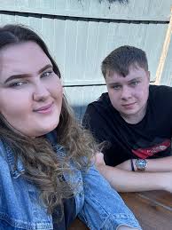 Mums out for lunch with babies 🥰 Would appreciate any soft drinks or  deserts please