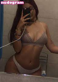 Falgarona  Isaaafl  Isabella  Isalopezz  Montselopezz Nude Leaks  OnlyFans Photo 26 - Nudogram v2.0