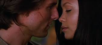 Mission Impossible 2 : quand Tom Cruise se la joue James Bond