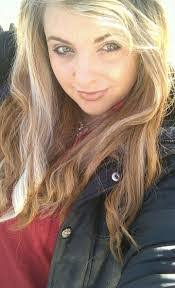 Linda Weiland's Instagram, Twitter & Facebook