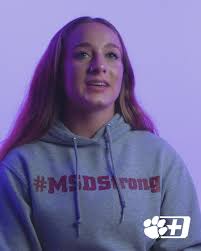 We put together some of our favorite catches from Clemson Baseball and  Clemson Softball this past season! Hope y'all enjoy! ⚾️🥎