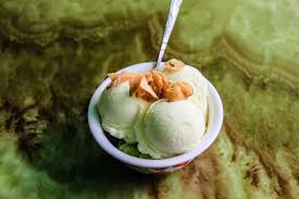 Kem Xoi Sticky Rice And Ice Cream