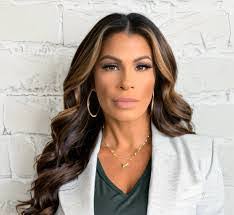 Cecelia Cooley's Instagram, Twitter & Facebook